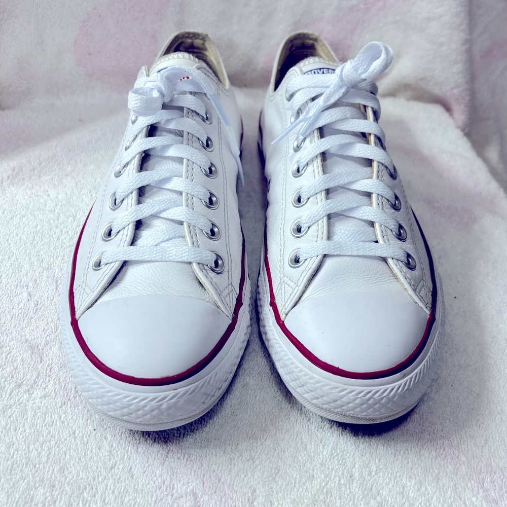 Converse White Low-Top Sneakers with Red Trim